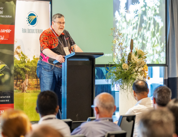 Dr Ian Kamerman presenting at the 2024 Rural GPs Conference in Manly, NSW